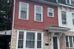515 N 3rd St, Pottsville, PA 17901 - Photo 1