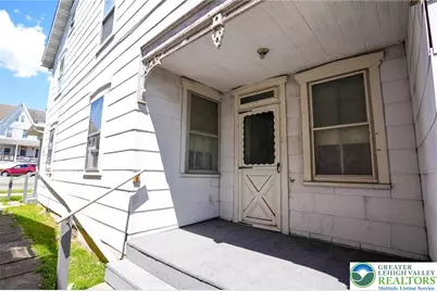 135 S 2nd Street, Lehighton Boro, PA 18235 - Photo 5
