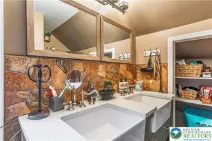 213 E Main St, Macungie Boro, PA 18062 - Photo 51