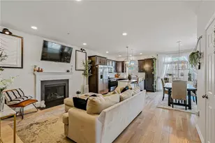 3155 Huntington Ln, Forks Twp, PA 18040 - Photo 3