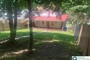 421 E Railroad St, Nesquehoning Boro, PA 18240 - Photo 5