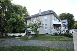 325 Delong, Emmaus Boro, PA 18049 - Photo 3