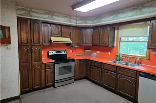 528 Rosewood Dr, Lehigh Township, PA 18067 - Photo 15