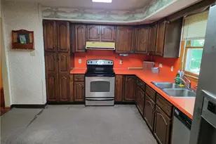 528 Rosewood Dr, Lehigh Township, PA 18067 - Photo 17