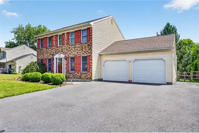 175 E Beil Avenue, Nazareth Boro, PA 18064 - Photo 3
