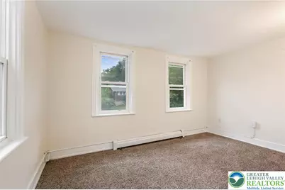 580 S Benner Avenue, Fountain Hill Boro, PA 18015 - Photo 25