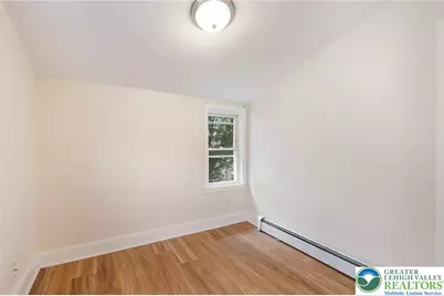 580 S Benner Avenue, Fountain Hill Boro, PA 18015 - Photo 19