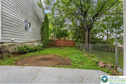 580 S Benner Avenue, Fountain Hill Boro, PA 18015 - Photo 31