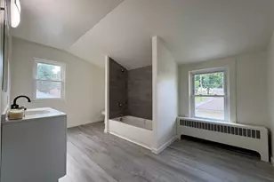 119 E Washington St, Slatington Boro, PA 18080 - Photo 17