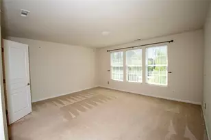 8608 Mayfair Ct, Upper Macungie Township, PA 18031 - Photo 19