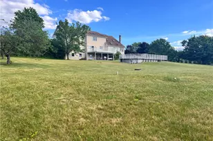 630 Clearfield Rd, Bushkill Twp, PA 18064 - Photo 5