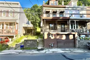 457 Nichols St, Pottsville, PA 17901 - Photo 1