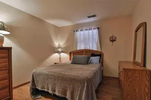 1187 E 4th St, Bethlehem City, PA 18015 - Photo 11