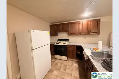 213 E Bertsch Street #3, Lansford, PA 18232 - Photo 3