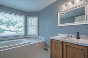 8009 Cross Creek Circle, Upper Macungie Township, PA 18031 - Photo 31