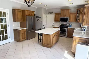 211 Bushkill Terrace, Bushkill Twp, PA 18064 - Photo 11