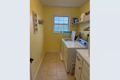 211 Bushkill Terr, Bushkill Twp, PA 18064 - Photo 35