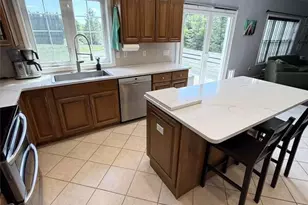 211 Bushkill Terrace, Bushkill Twp, PA 18064 - Photo 13