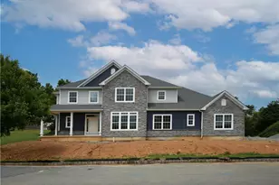 1016 Fairway Dr, Forks Twp, PA 18040 - Photo 1
