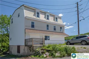 149 W Ridge St, Lansford, PA 18232 - Photo 1