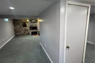 880 New York Ave, Hellertown Boro, PA 18055 - Photo 17