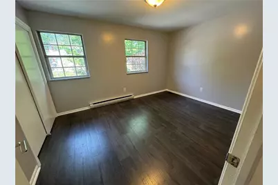 811 Armour Street, Allentown City, PA 18103 - Photo 9