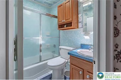 1806 E. Cambridge Street, Allentown City, PA 18109 - Photo 13