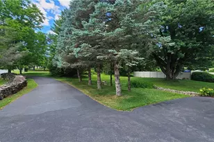 585 Buttermilk Rd, Williams Township, PA 18055 - Photo 77