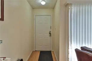 1330 S 9th St, Allentown City, PA 18103 - Photo 13
