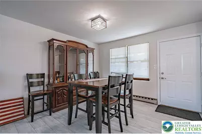 25 N 8th Street, Emmaus Boro, PA 18049 - Photo 11