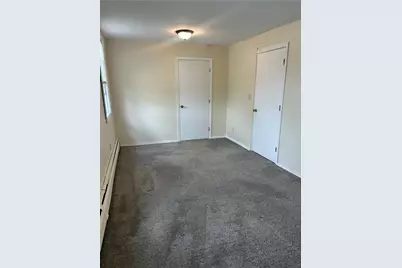 1597 Delaware #6, Upper Mt Bethel Twp, PA 18343 - Photo 3