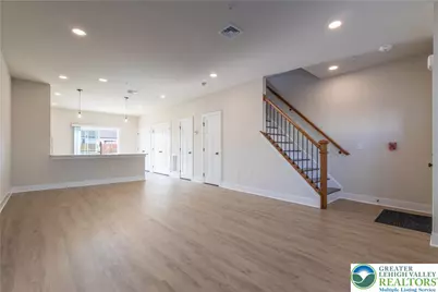 1411 Greenview Drive #20, Bethlehem City, PA 18018 - Photo 5