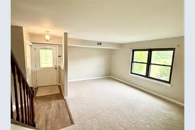 1726 Saratoga Court, South Whitehall Township, PA 18104 - Photo 3