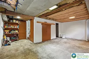 2215 E Pennsylvania St, Allentown City, PA 18109 - Photo 37