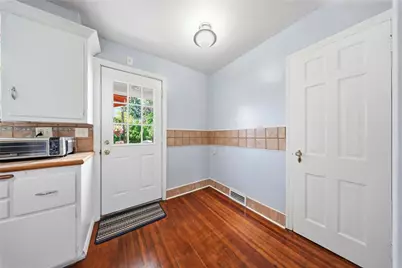 2215 E Pennsylvania Street, Allentown City, PA 18109 - Photo 15