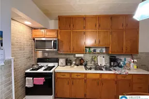 624 N Poplar St, Allentown City, PA 18102 - Photo 7