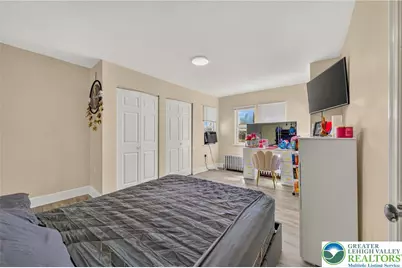 2111 N 1st Avenue, Whitehall Township, PA 18052 - Photo 35
