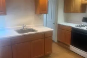 208 9th St, Allentown City, PA 18102 - Photo 3
