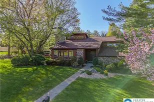 3705 Vale View Dr, South Whitehall Township, PA 18103 - Photo 3