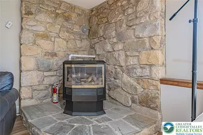 3705 Vale View Drive, South Whitehall Township, PA 18103 - Photo 31