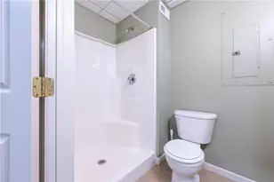 611 Lehigh Gap St, Walnutport Boro, PA 18088 - Photo 35