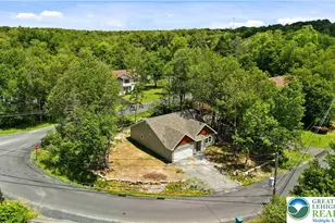 3111 Briarwood Dr, Coolbaugh Twp, PA 18466 - Photo 29