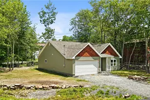 3111 Briarwood Dr, Tobyhanna, PA 18466 - Photo 1