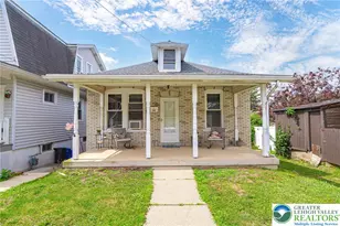 1202 Wiley St, Fountain Hill Boro, PA 18015 - Photo 3