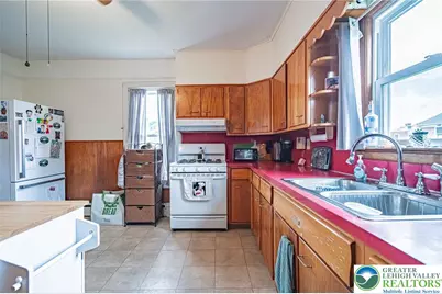 1202 Wiley Street, Fountain Hill Boro, PA 18015 - Photo 11