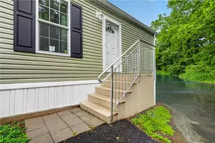 7458 Continental Cir, Upper Macungie Township, PA 18087 - Photo 3