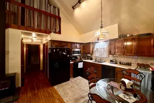 102 Indian Trail, Penn Forrest, PA 18229 - Photo 7