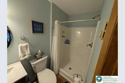 110 Woodmont Circle, Greentown, PA 18426 - Photo 23