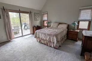 110 Woodmont Cir, Greentown, PA 18426 - Photo 15