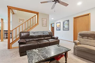 110 Woodmont Circle, Greentown, PA 18426 - Photo 45